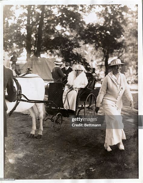Mrs J P Hewitt v T Wilde and J Cotton T/a TJ’s Cosy Café.